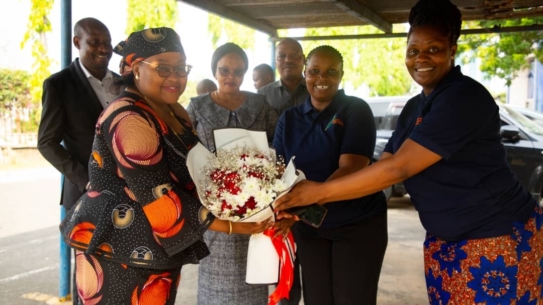 MHE. Dr. PINDI CHANA ATEMBELEA OFISI ZA MFUKO WA UTAMADUNI NA SANAA